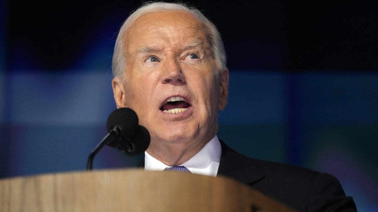 Explosive audio: Biden admits to keeping classified material