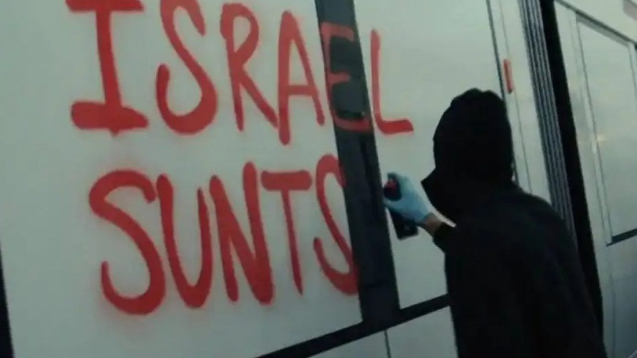 Spanish vandals target light rail cars built for Israel