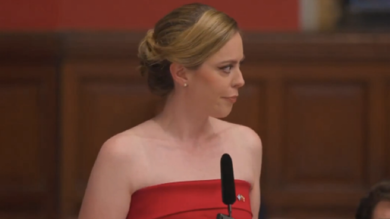 WATCH: Israeli journalist dismantles Oxford Union’s anti-Israel motion in fiery debate