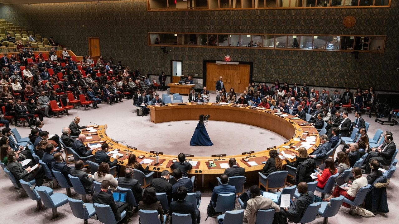 UN Security Council blames Hezbollah for violence in Lebanon, but demands Israeli withdrawal